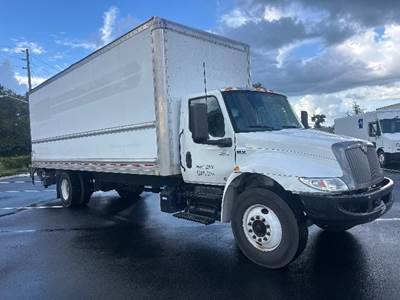 International MV607 Box Truck - 220HP, 6 Speed Automatic, Roll up Door