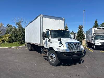 International MV607 Box Truck - 220HP, 7 Speed Automatic, Roll up Door