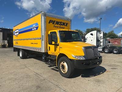 International MV607 Box Truck - 220HP, 6 Speed Automatic, Roll up Door