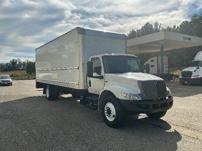 International MV607 Box Truck - 220HP, 6 Speed Automatic, Roll up Door