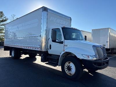 International MV607 Box Truck - 220HP, 6 Speed Automatic, Roll up Door