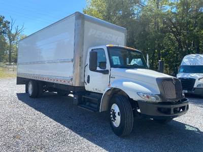 International MV607 Box Truck - 220HP, 6 Speed Automatic, Roll up Door
