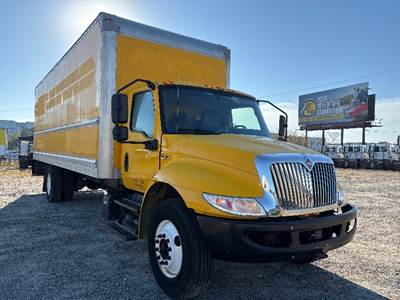 International MV607 Box Truck - 220HP, 6 Speed Automatic, Roll up Door