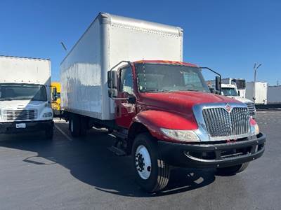 International MV607 Box Truck - 220HP, 6 Speed Automatic, Roll up Door