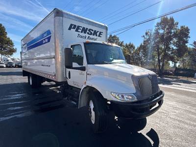 International MV607 Box Truck - 220HP, 6 Speed Automatic, Roll up Door