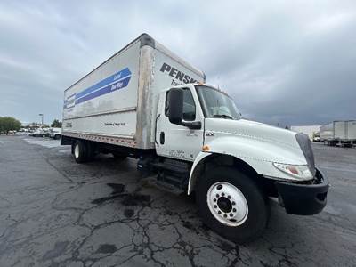 International MV607 Box Truck - 220HP, 6 Speed Automatic, Roll up Door