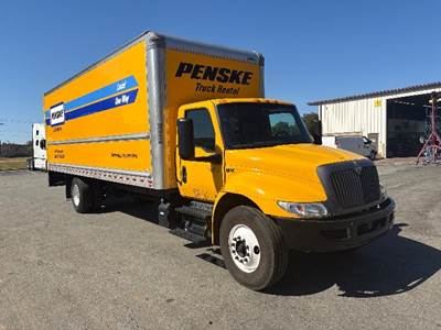 International MV607 Box Truck - 220HP, 6 Speed Automatic, Roll up Door