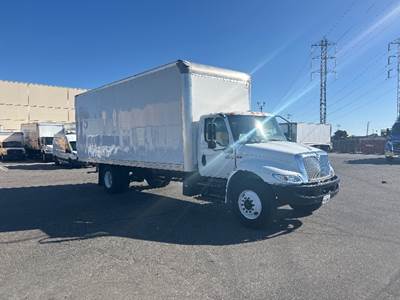 International MV607 Box Truck - 220HP, 7 Speed Automatic, Roll up Door
