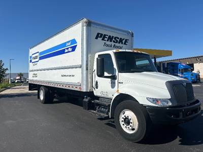 International MV607 Box Truck - 220HP, 6 Speed Automatic, Roll up Door