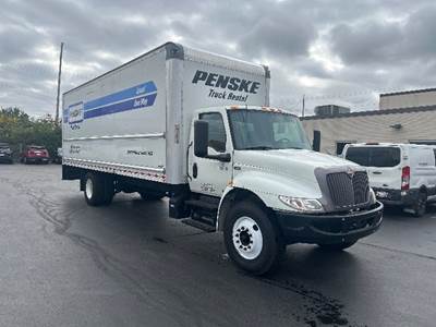 International MV607 Box Truck - 220HP, 6 Speed Automatic, Roll up Door