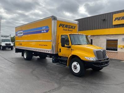 International MV607 Box Truck - 220HP, 6 Speed Automatic, Roll up Door