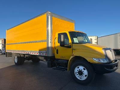 International MV607 Box Truck - 220HP, 6 Speed Automatic, Roll up Door