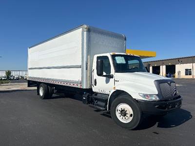 International MV607 Box Truck - 220HP, 6 Speed Automatic, Roll up Door