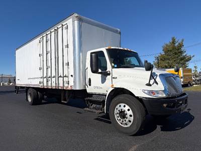 International MV607 Box Truck - 220HP, 6 Speed Automatic, Swing Door