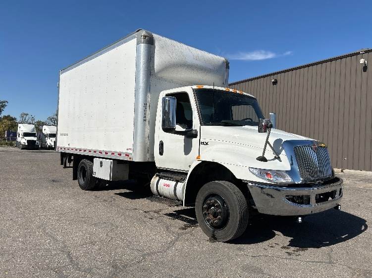 International Box Rover 2020 International MV607LP Box Truck - 220HP, 6 Speed Automatic For ...
