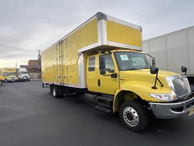International MV607LP Box Truck - 220HP, 6 Speed Automatic, Swing Door