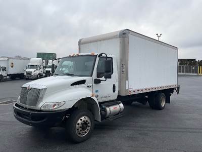 International MV607LP Box Truck - 200HP, 7 Speed Automatic, Roll up Door