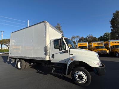 International MV607LP Box Truck - 220HP, 6 Speed Automatic, Roll up Door