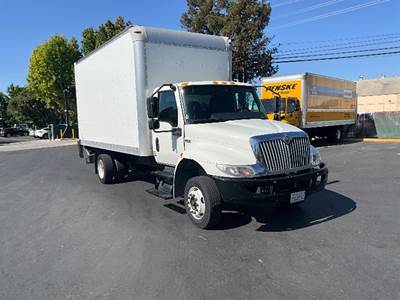 International MV607LP Box Truck - 220HP, 6 Speed Automatic, Roll up Door