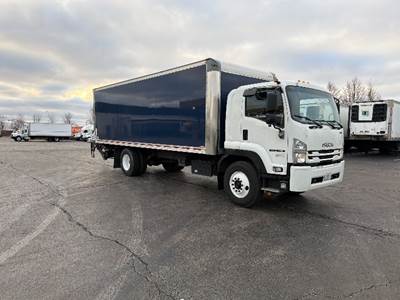 Isuzu FTR Box Truck - 215HP, 6 Speed Automatic, Roll up Door