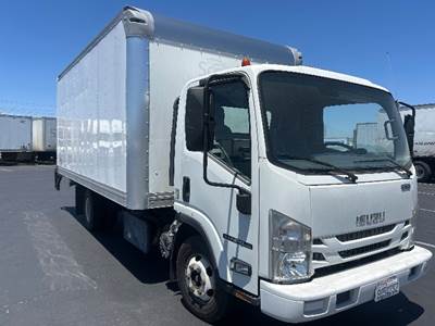 Isuzu NPR Box Truck - 215HP, 6 Speed Automatic, Roll up Door