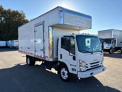 Isuzu NRR Box Truck - 215HP, 6 Speed Automatic, Swing Door
