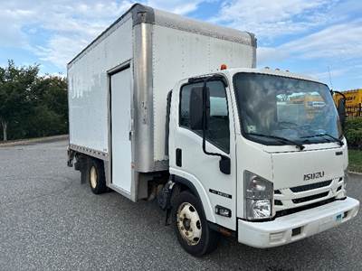 Isuzu NRR Box Truck - 215HP, 6 Speed Automatic, Roll up Door