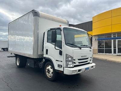 Isuzu NRR Box Truck - 215HP, 6 Speed Automatic, Roll up Door