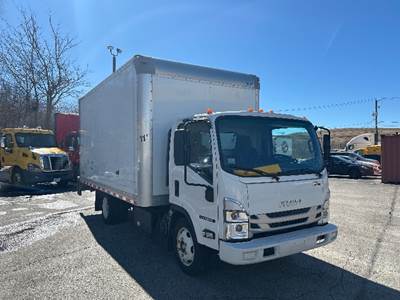 Isuzu NRR Box Truck - 215HP, 6 Speed Automatic, Roll up Door