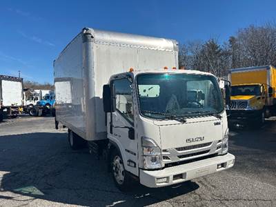 Isuzu NRR Box Truck - 215HP, 6 Speed Automatic, Roll up Door