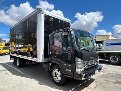 Isuzu NRR Box Truck - 215HP, 6 Speed Automatic, Roll up Door
