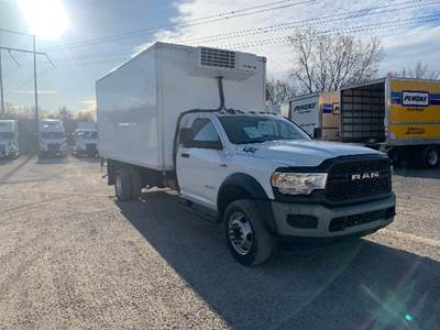 RAM 5500 Box Truck - 410HP, 6 Speed Automatic, Roll up Door