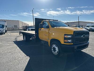 Chevrolet Silverado Flatbed Truck - 350HP, 6 Speed Automatic