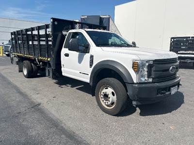 Ford F-550 Flatbed Truck - 400HP, 6 Speed Automatic