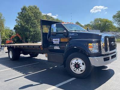 Ford F-750 Flatbed Truck - 320HP, 6 Speed Automatic