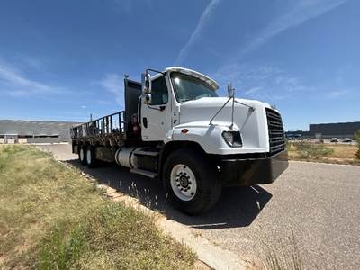 Freightliner 114SD Tandem Axle Flatbed Truck - 505HP, 6 Speed Automatic