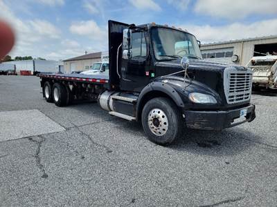 Freightliner M2 112 Tandem Axle 23 ft Flatbed Truck - 350HP, 10 Speed Manual