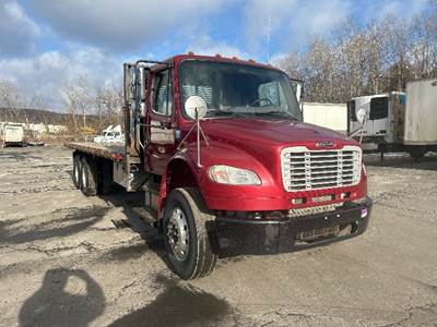 Freightliner M2 Tandem Axle 26 ft Flatbed Truck - 350HP, 6 Speed Automatic