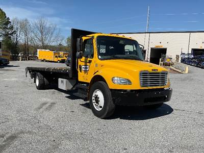 Freightliner M2 26 ft Flatbed Truck - 220HP, 7 Speed Automatic