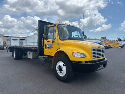 Freightliner M2 26 ft Flatbed Truck - 220HP, 7 Speed Automatic