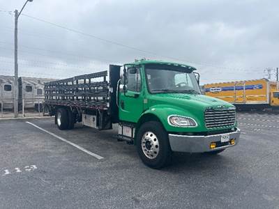 Freightliner M2 26 ft Flatbed Truck - 220HP, 6 Speed Automatic