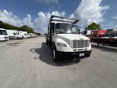 Freightliner M2 Tandem Axle 24 ft Flatbed Truck - 300HP, 6 Speed Automatic