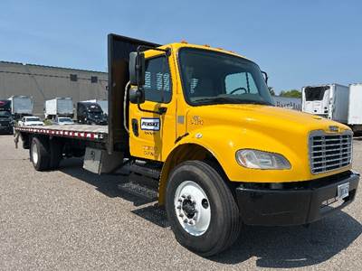 Freightliner M2 26 ft Flatbed Truck - 220HP, 7 Speed Automatic