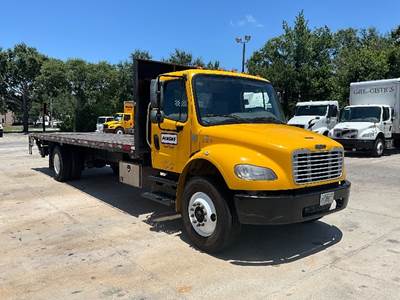 Freightliner M2 26 ft Flatbed Truck - 220HP, 7 Speed Automatic