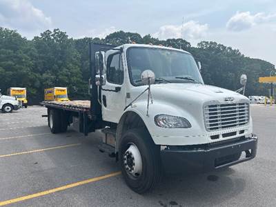 Freightliner M2 26 ft Flatbed Truck - 270HP, 6 Speed Automatic