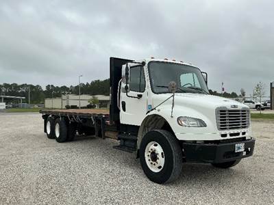 Freightliner M2 Tandem Axle 24 ft Flatbed Truck - 300HP, 6 Speed Automatic