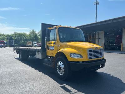 Freightliner M2 26 ft Flatbed Truck - 220HP, 7 Speed Automatic
