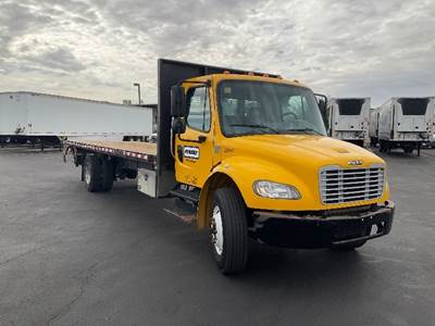 Freightliner M2 26 ft Flatbed Truck - 220HP, 7 Speed Automatic