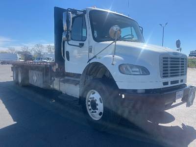 Freightliner M2 Tandem Axle 24 ft Flatbed Truck - 300HP, 10 Speed Manual