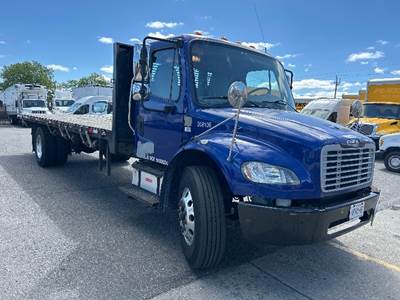 Freightliner M2 24 ft Flatbed Truck - 220HP, 7 Speed Automatic